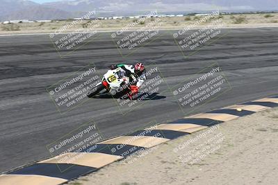 media/Jan-16-2026-CVMA Friday Practice (Fri) [[6f2bf47531]]/5-Racer 4-Trackday1/Session 2 (Bowl)/